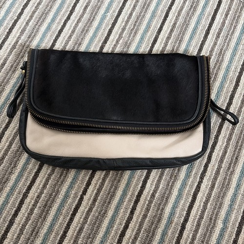Warehouse black and cream - warehouse,