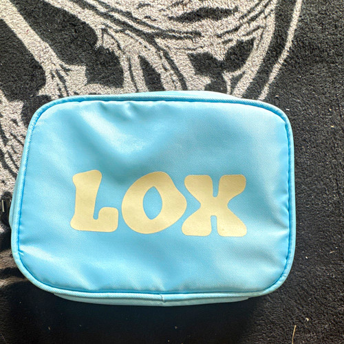 Lox zip around - zip-around, makeup